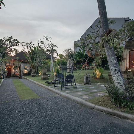 Mangkun Villa Ubud 1 Exterior photo